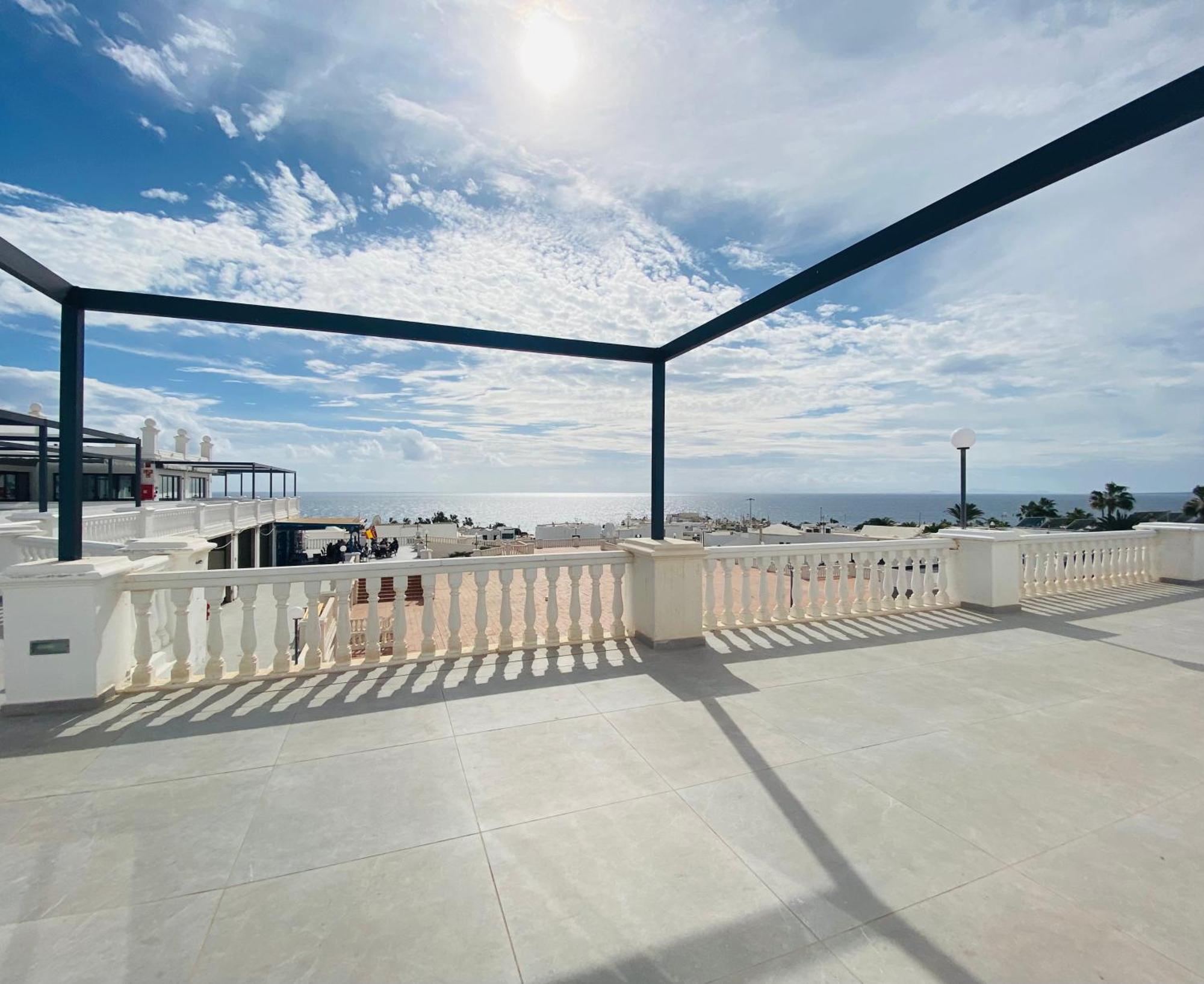 Atlantico Plaza Apartments بويرتو ذيل كارمين المظهر الخارجي الصورة